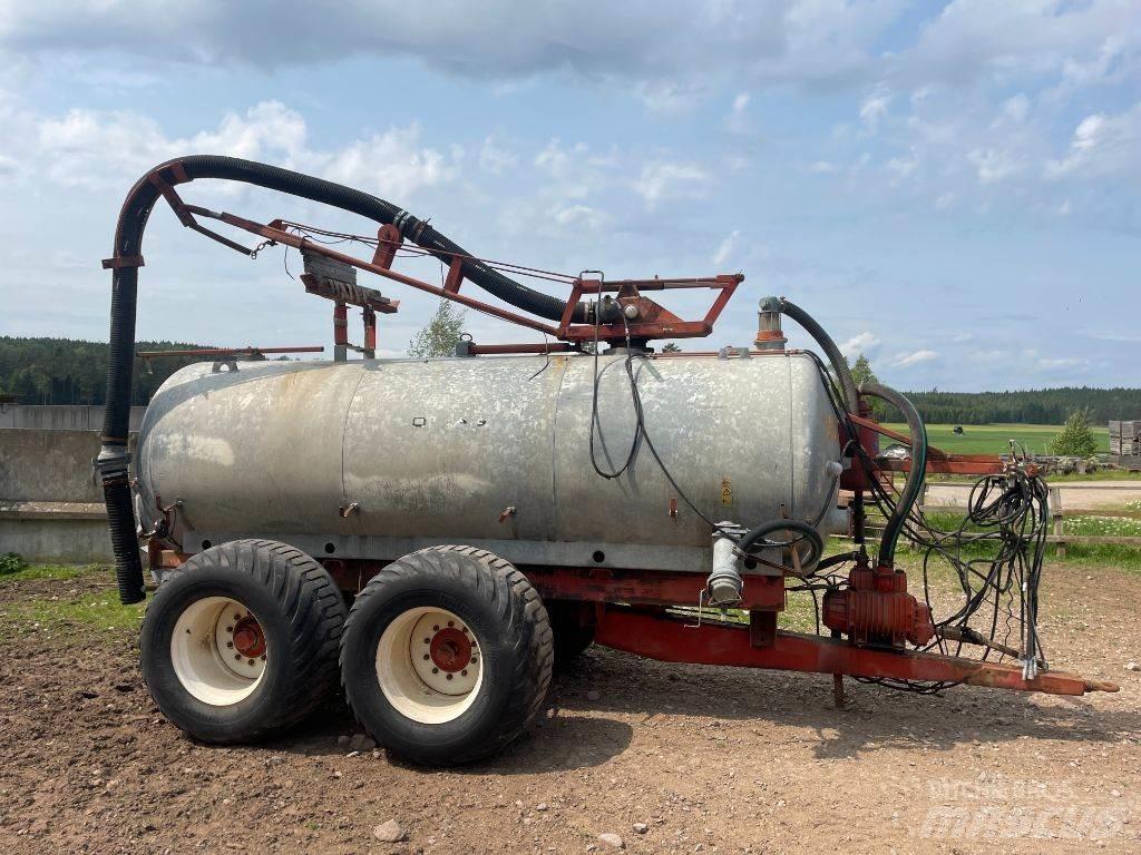 Vaia MB 100 Slamtanker