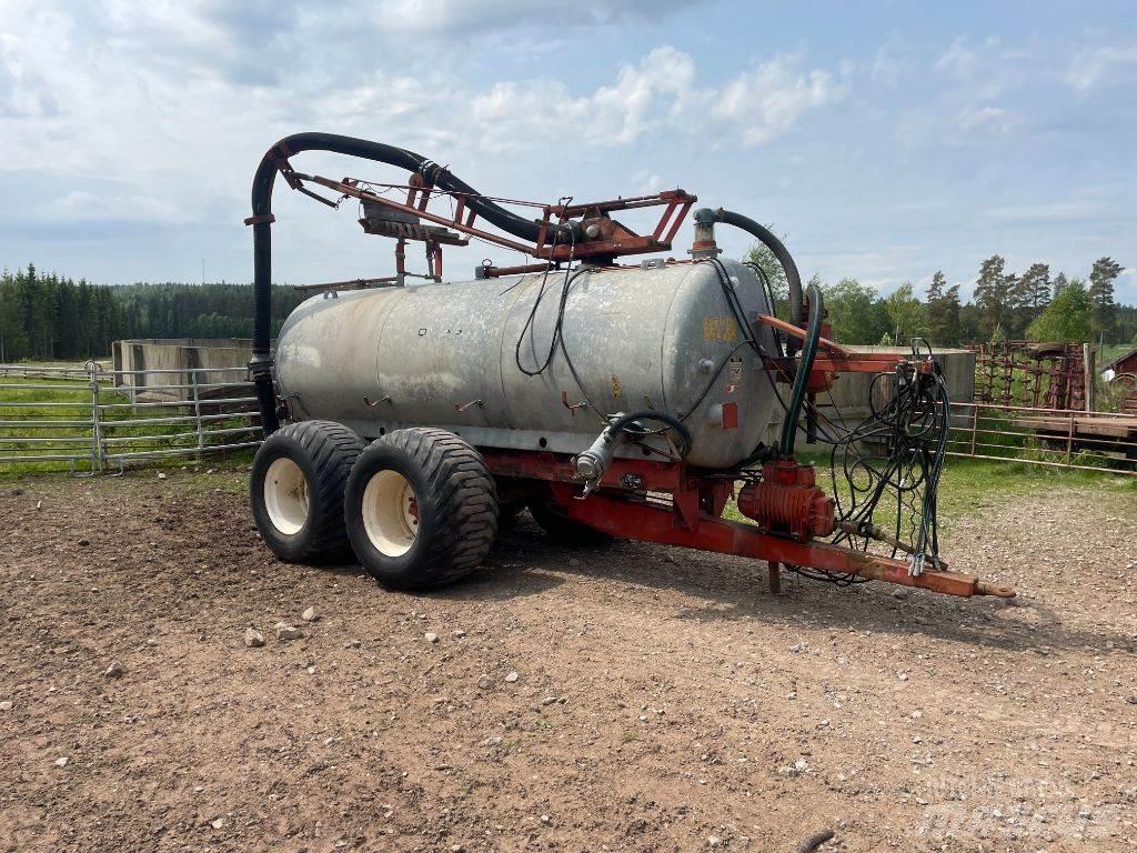 Vaia MB 100 Slamtanker