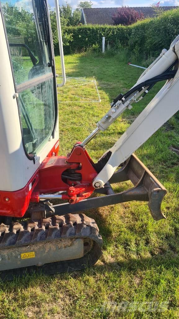 Takeuchi TB 216 Minigravere <7t