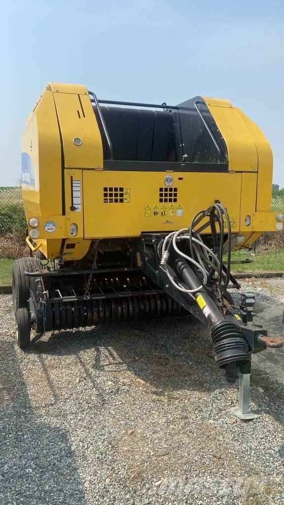 New Holland BR 7060 Rundballepresser
