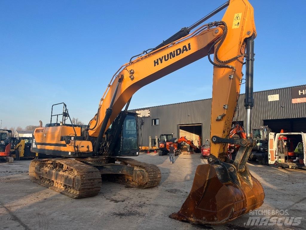 Hyundai HX 330 L Beltegraver