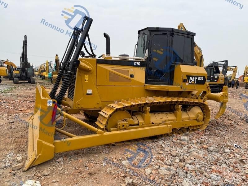 CAT D 7 G Dozere Beltegående