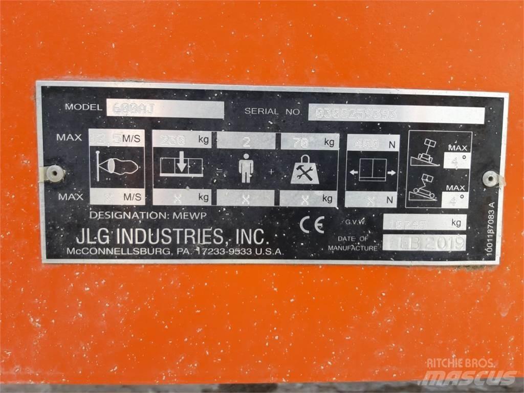 JLG 600AJ Leddede bomlifter