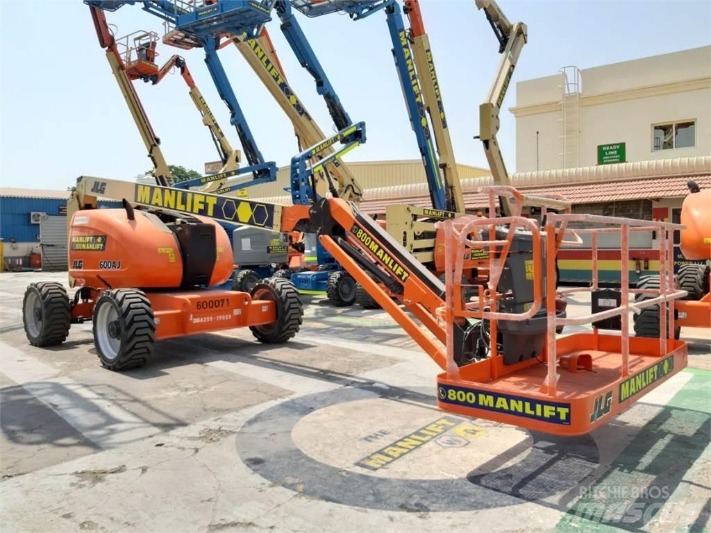 JLG 600AJ Leddede bomlifter
