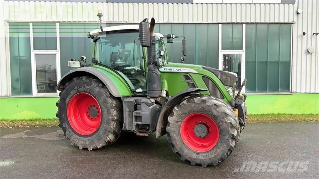 Fendt 724 vario s4 Traktorer