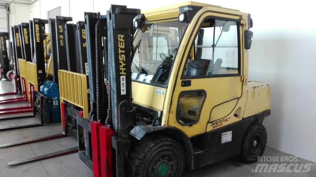 Hyster H4.5FTS Diesel Trucker
