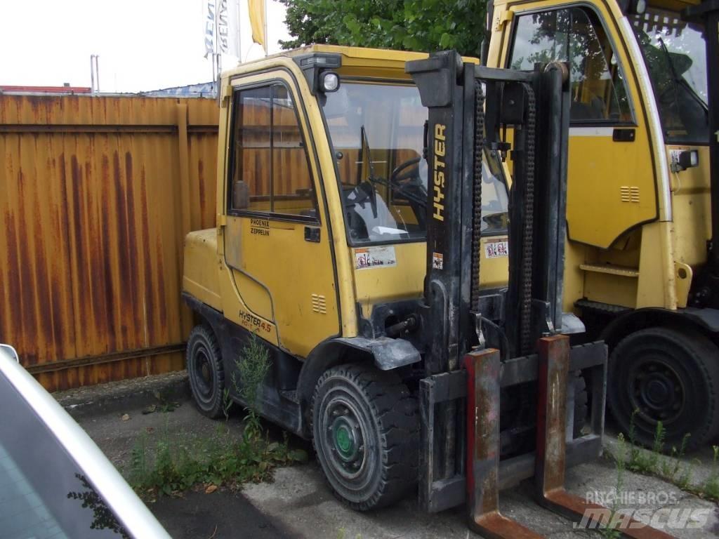 Hyster H4.5FTS Diesel Trucker