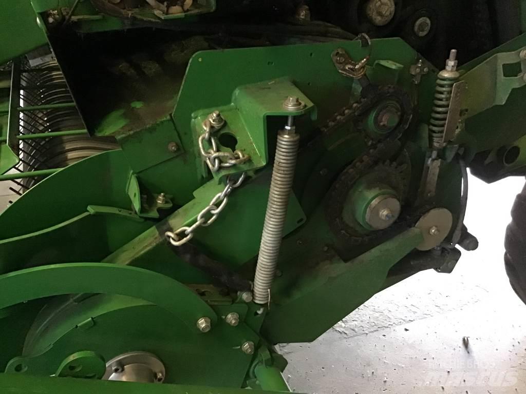John Deere V461M Rundballepresser