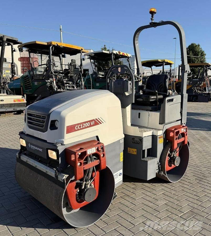 Dynapac CC 1200 VI Tandem Valser