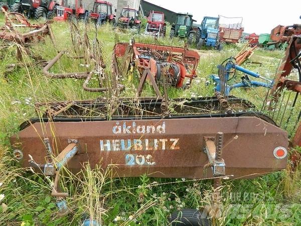  Heublitz 200 Raker og høyvendere