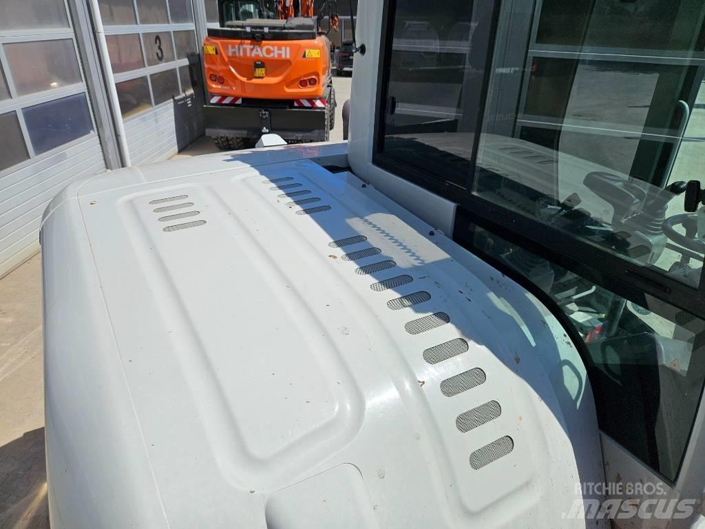 Takeuchi TB295W Hjulgravere