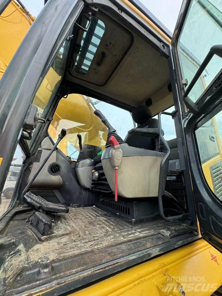 Komatsu PC 400-7 Beltegraver