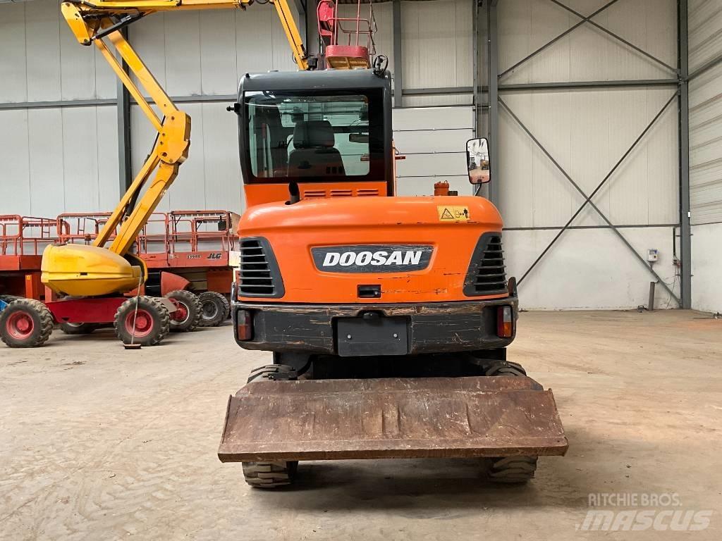 Doosan DX 55 W Hjulgravere
