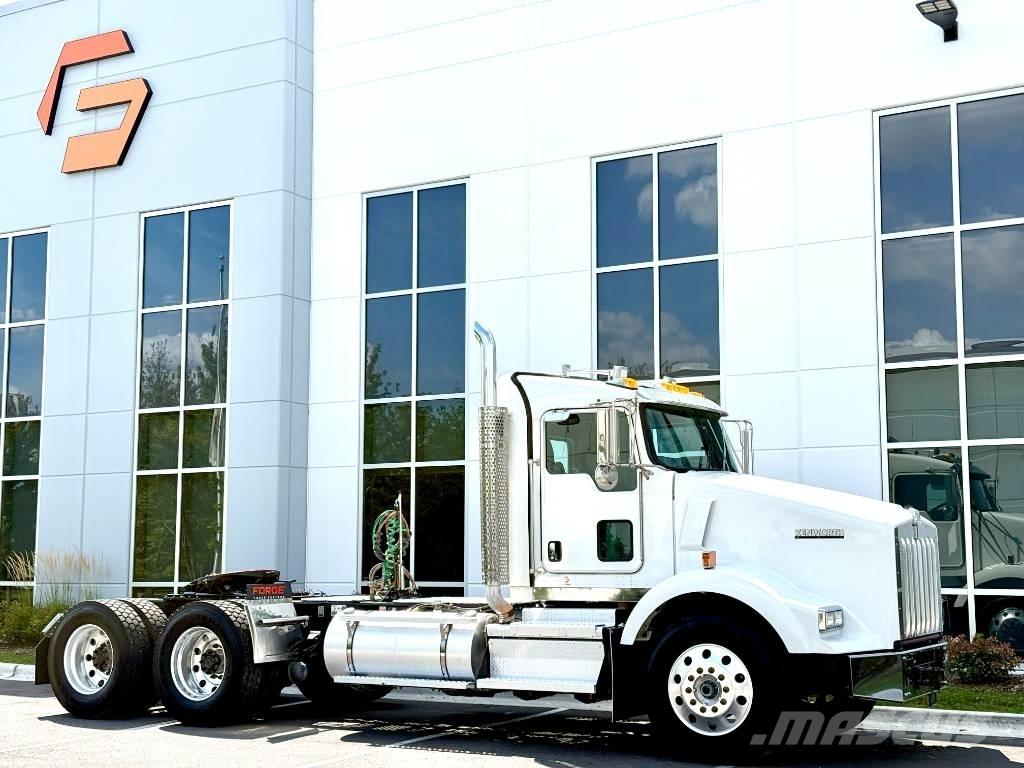 Kenworth T 800 Trekkvogner