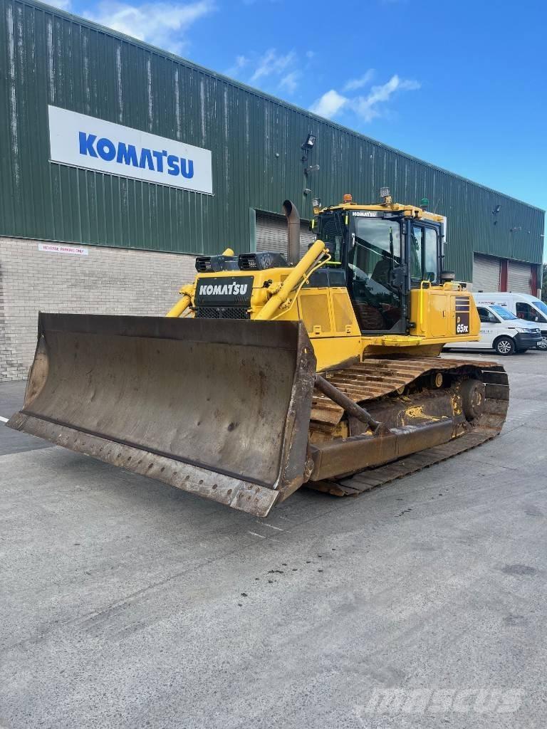 Komatsu D65PX-18E0 Dozere Beltegående