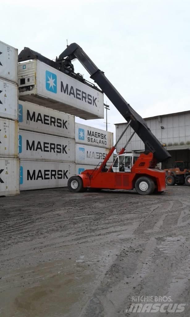  4500 S6 Skyvemasttruck
