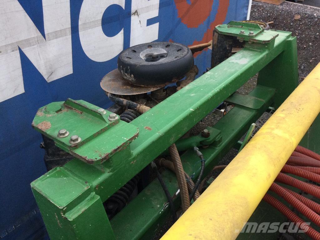 John Deere 750 A Kombinerte såmaskiner