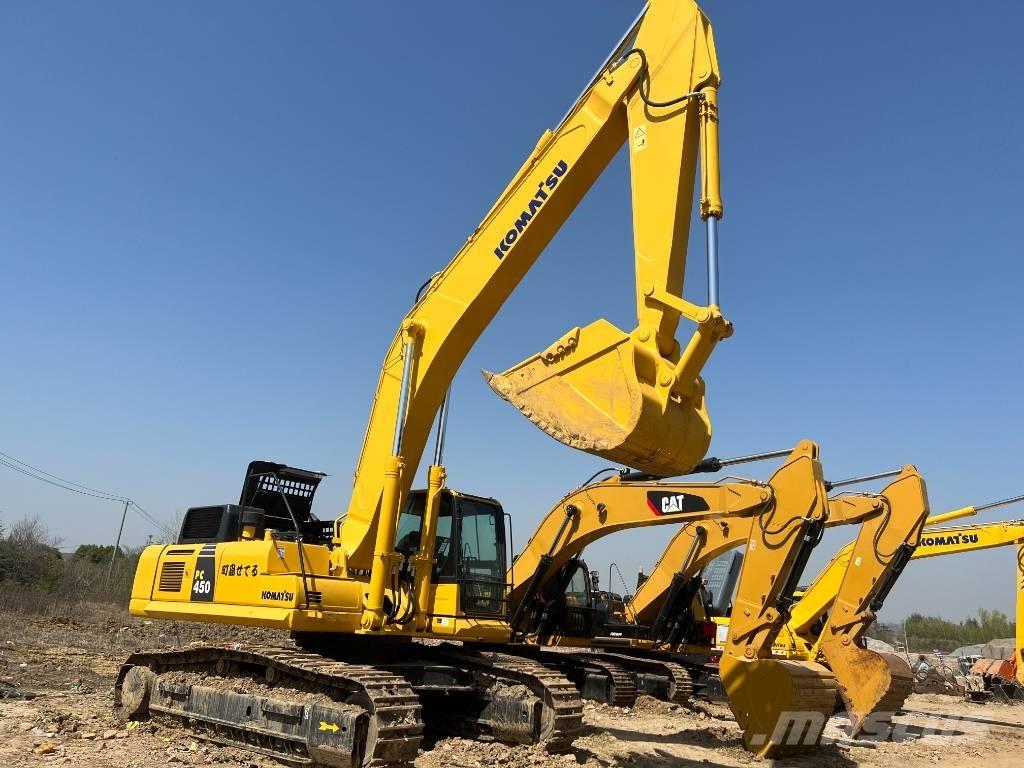 Komatsu PC 450-8 Beltegraver