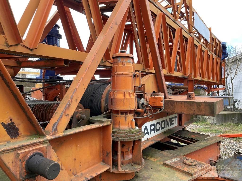 Arcomet T33A Bygge- og tårnkraner