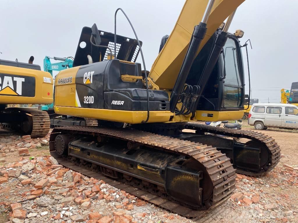 CAT 320 D L Beltegraver