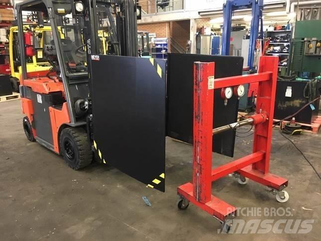 Meyer 3-0302N Klemme
