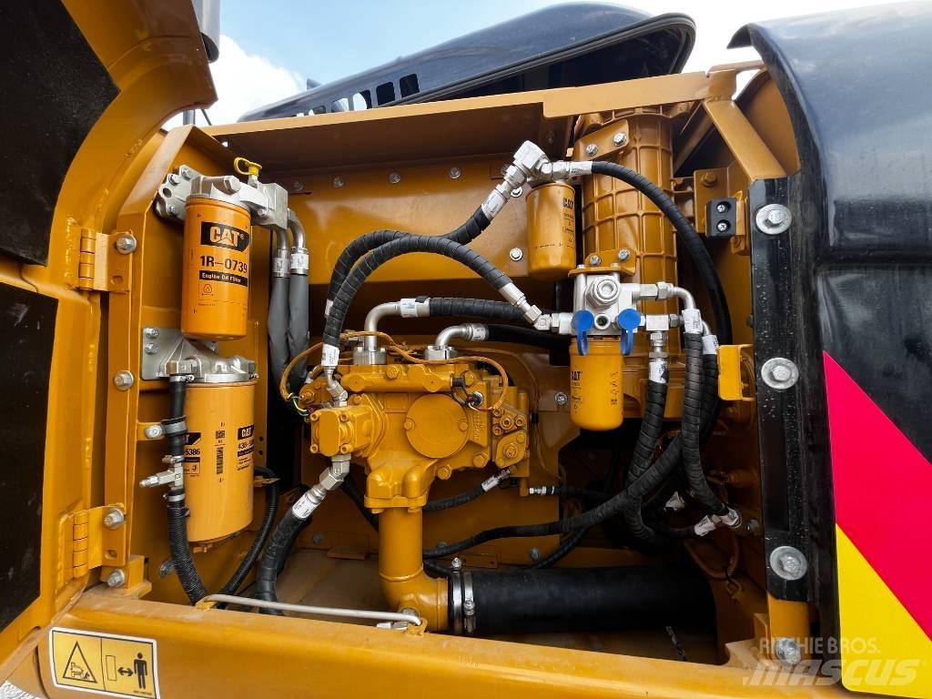 CAT 320 D2L Beltegraver