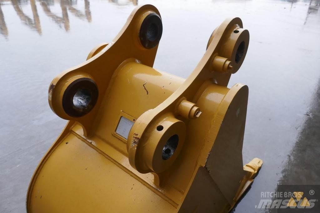 CAT 320 Bucket Skuffer