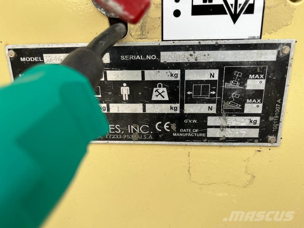 JLG 3246 ES Sakselifter