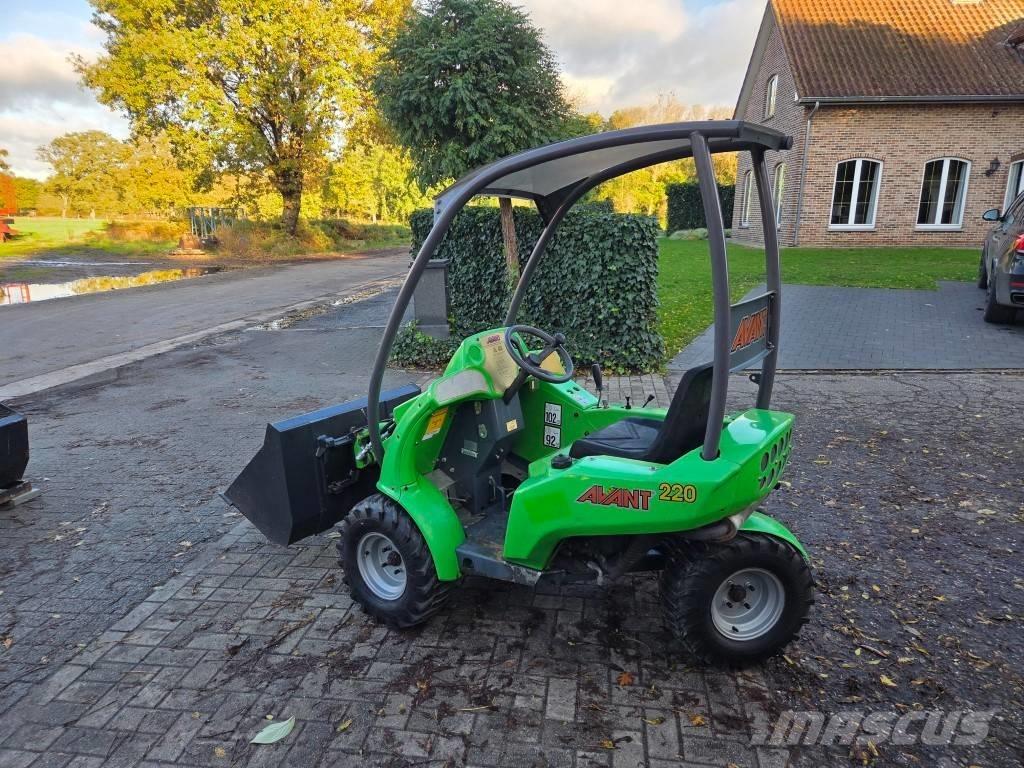 Avant 220 Kompaktlaster