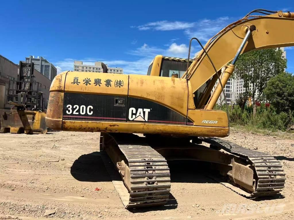 CAT 320 C Beltegraver