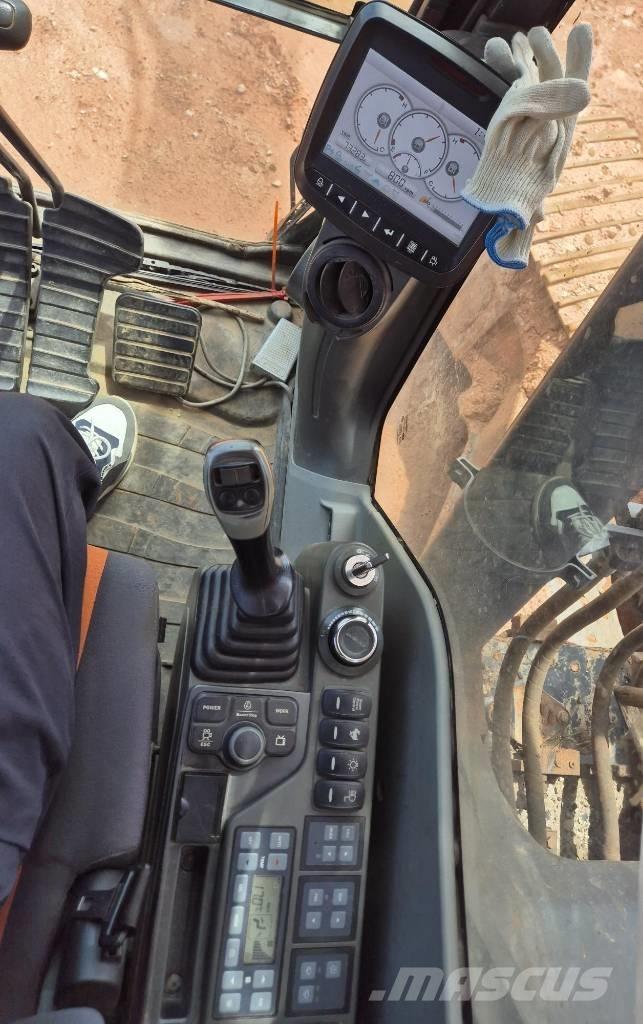 Doosan DX 300 LC-5 Beltegraver