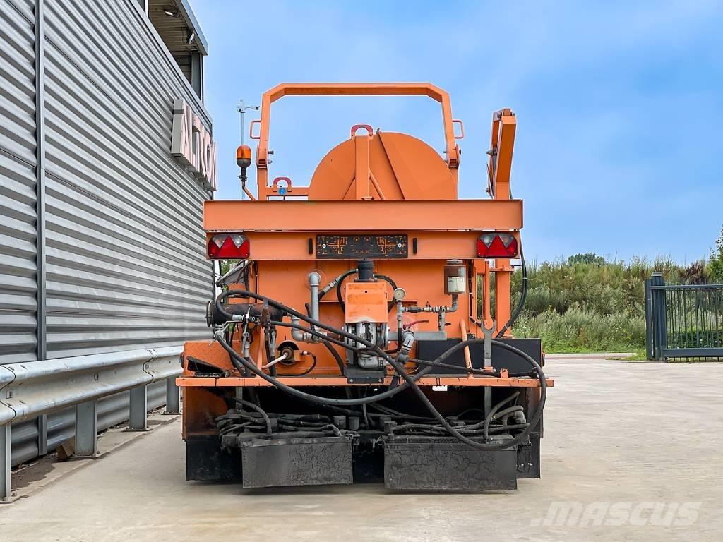  Grün BSM 1200-4R Asfalt/tjære sprøyter