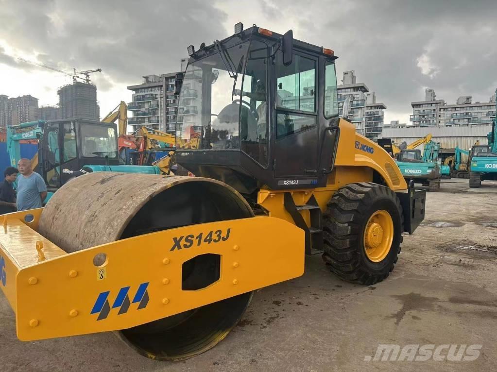 XCMG XS 143 J Valsetog