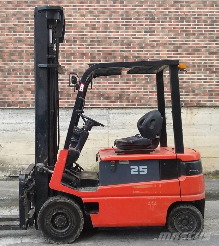 Toyota FBMF25 Elektriske trucker