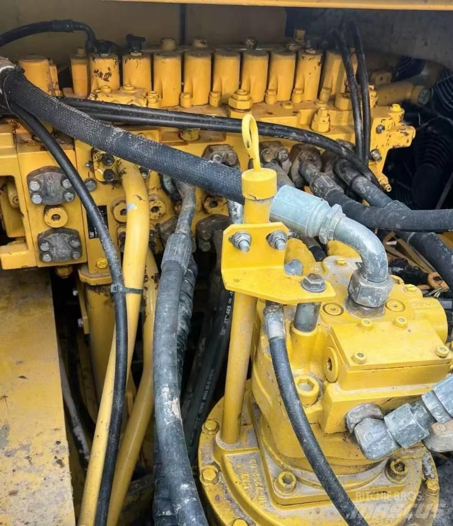 CAT 330GC Beltegraver