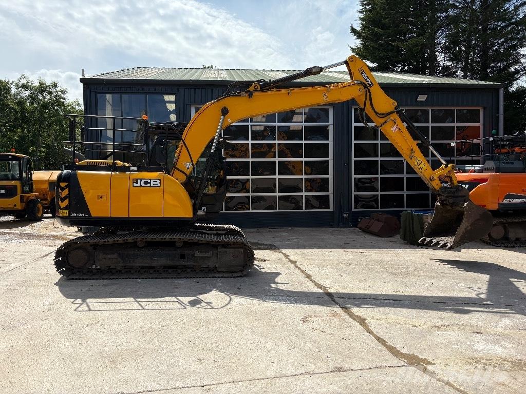 JCB JS 131 Beltegraver