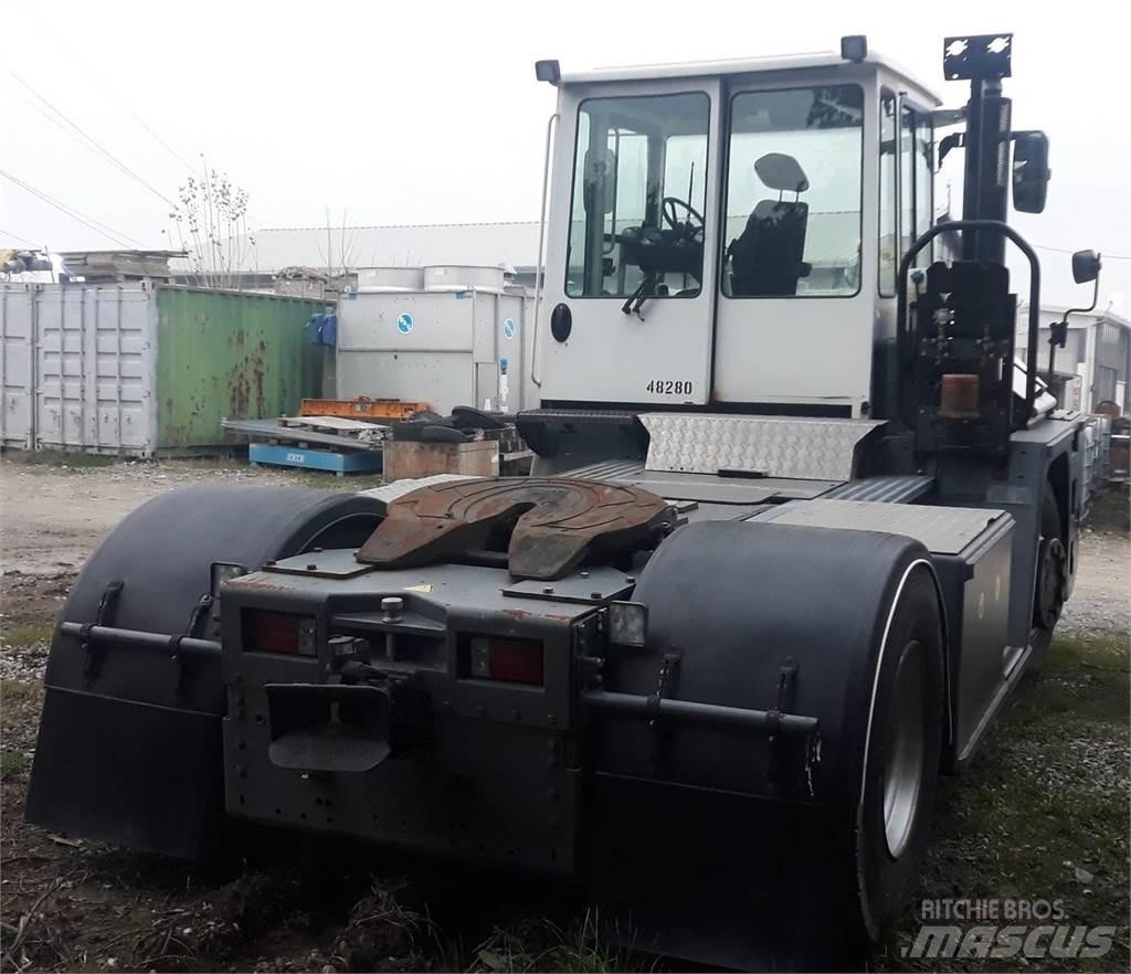  R332-4x4 Terminaltraktor