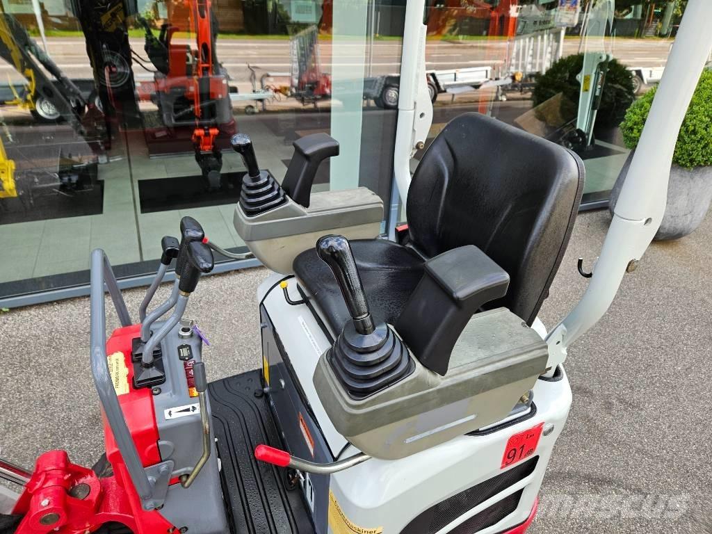 Takeuchi TB 210 Minigravere <7t