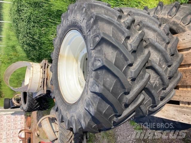 Trelleborg 440/65R24 Dekk, hjul og felger