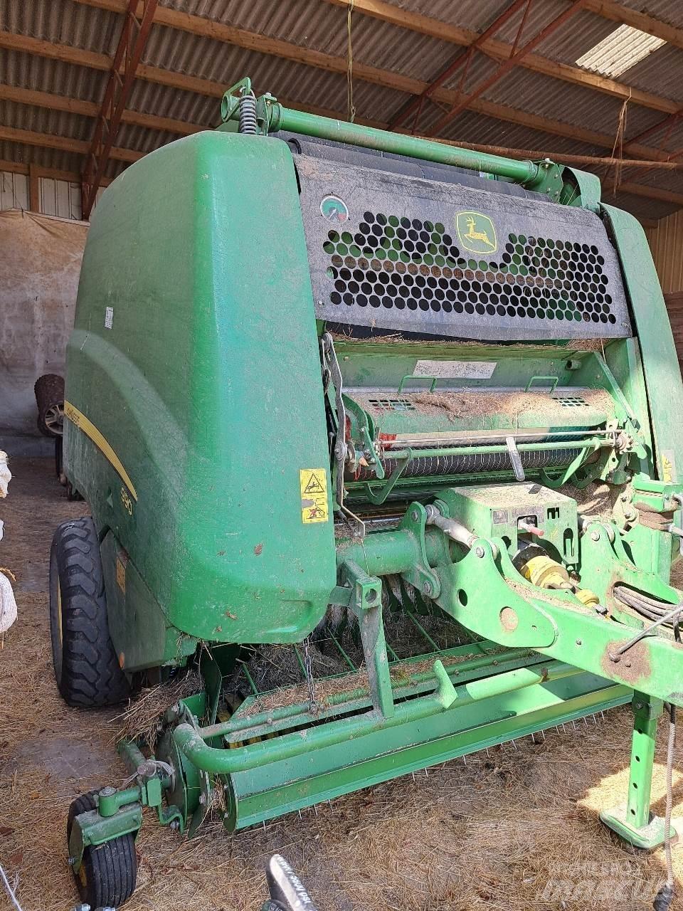 John Deere 990 Rundballepresser