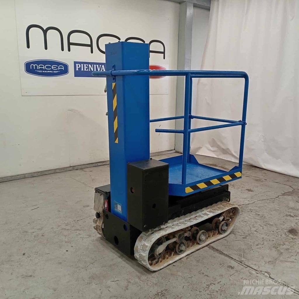 Aichi RM 04 B Teleskop bomlifter