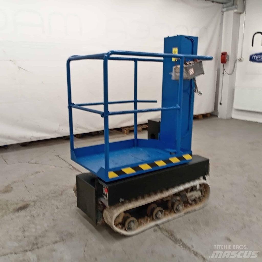 Aichi RM 04 B Teleskop bomlifter