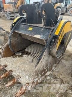  Godet MB BF 120.4 Knuseskuffer