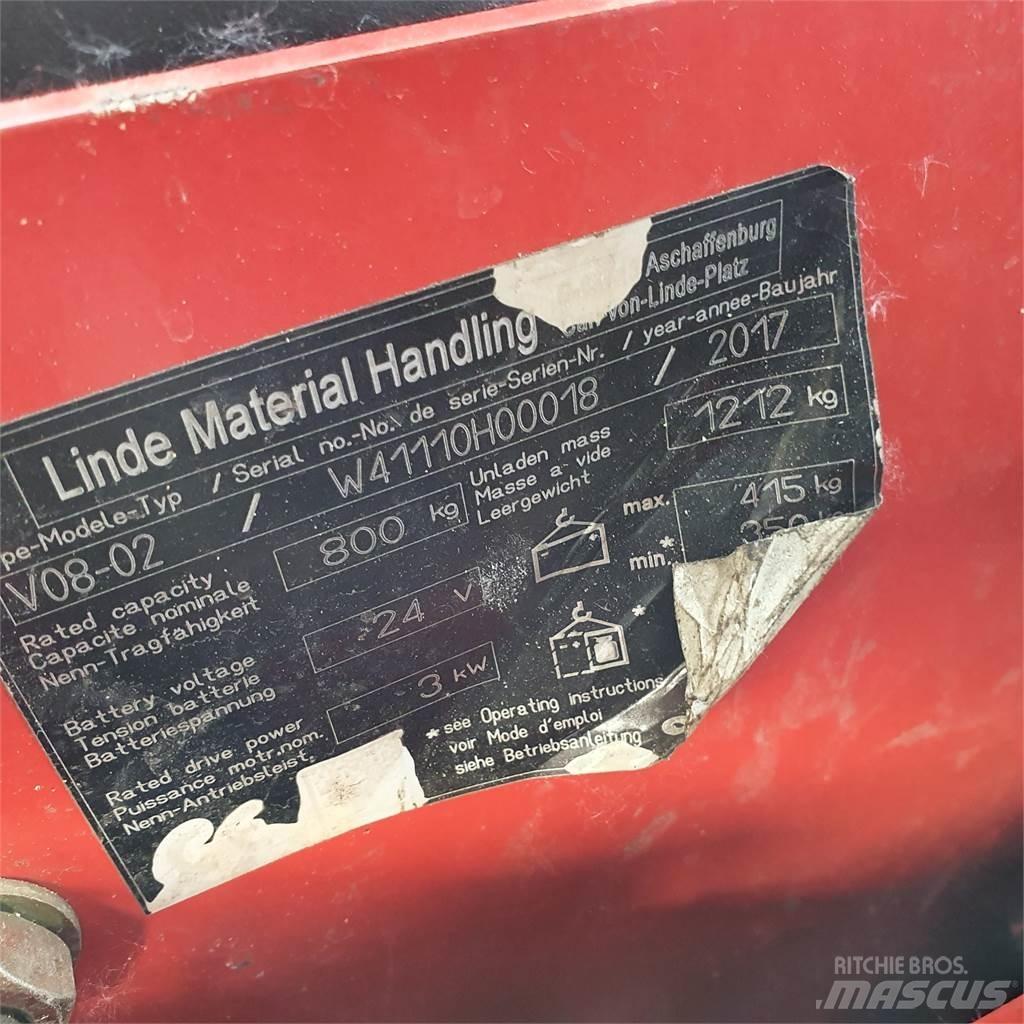 Linde V08-02 Middelsløftende plukketruck