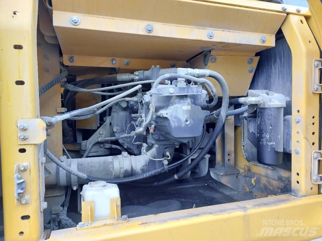 Komatsu PC360LC-11 Beltegraver