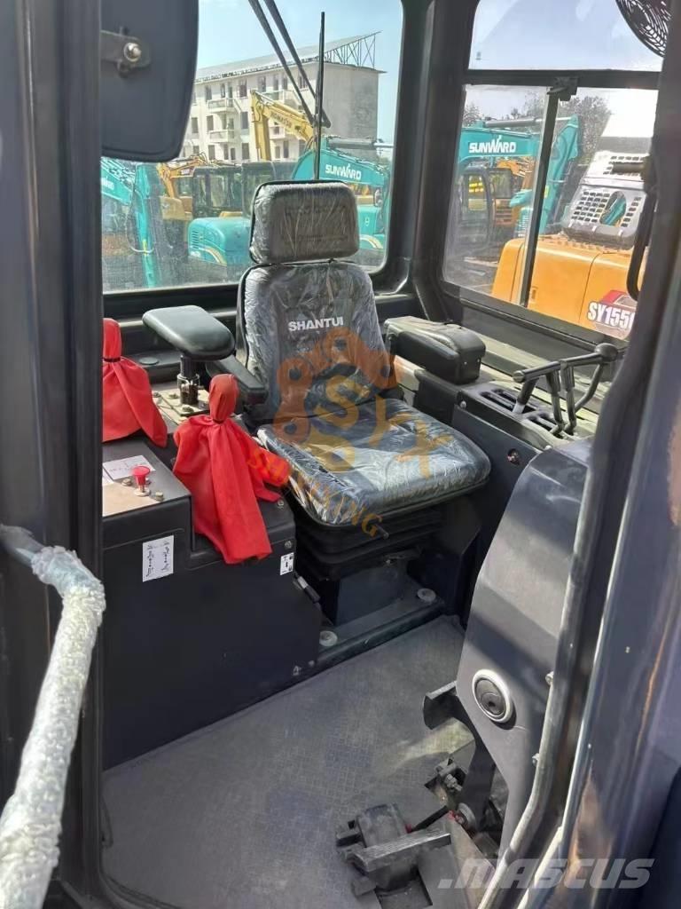 Shantui SD 22 Dozere Beltegående