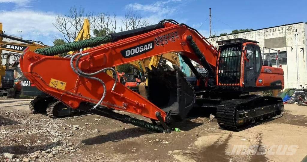 Doosan DX340 Beltegraver