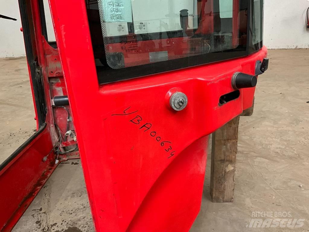 Yanmar Vio 25-6 Førerhus og Interiør