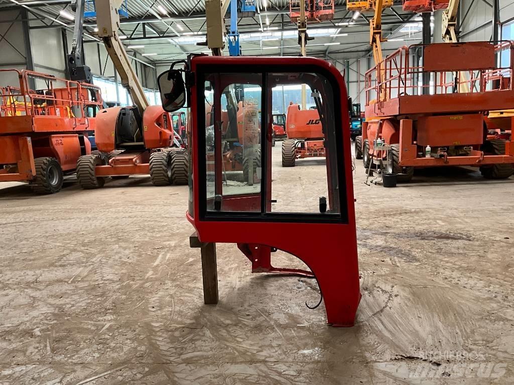 Yanmar Vio 25-6 Førerhus og Interiør