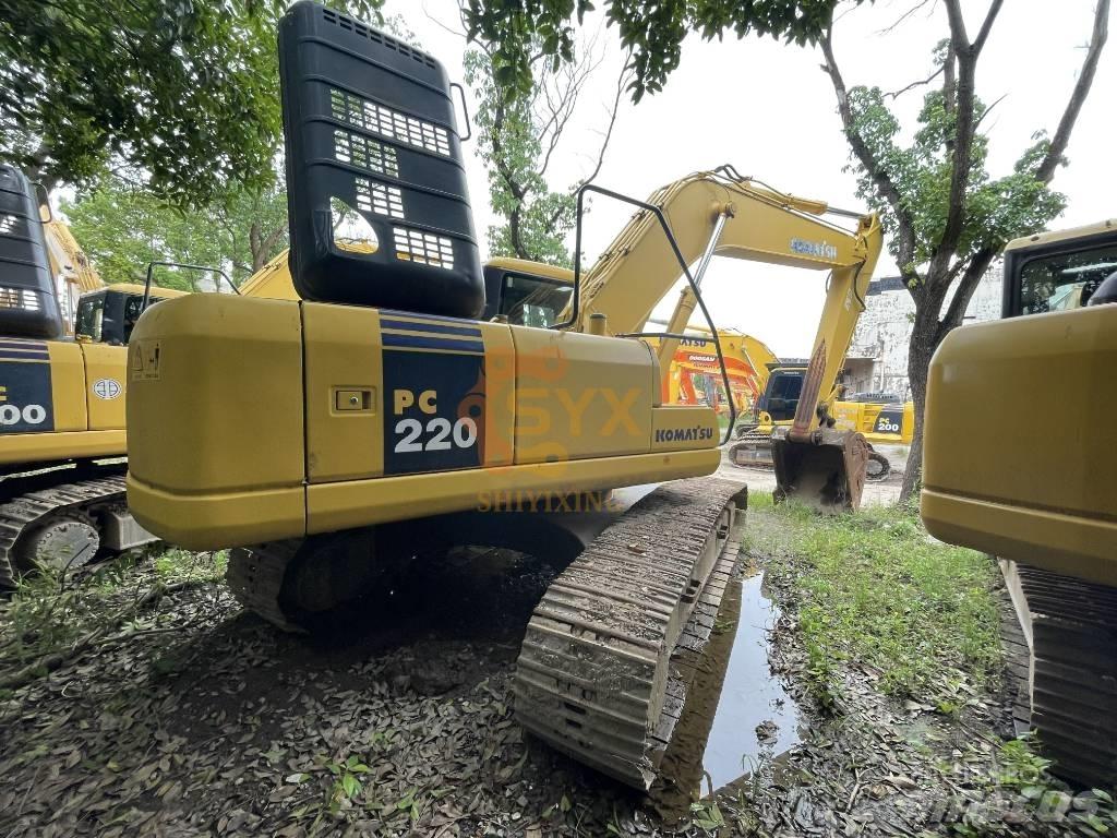 Komatsu PC 220-7 Beltegraver